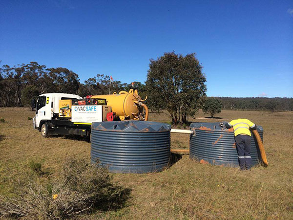 Vacsafe-cleaning-out-drillers-tanks-excess-water-and-waste-removal-mudgee