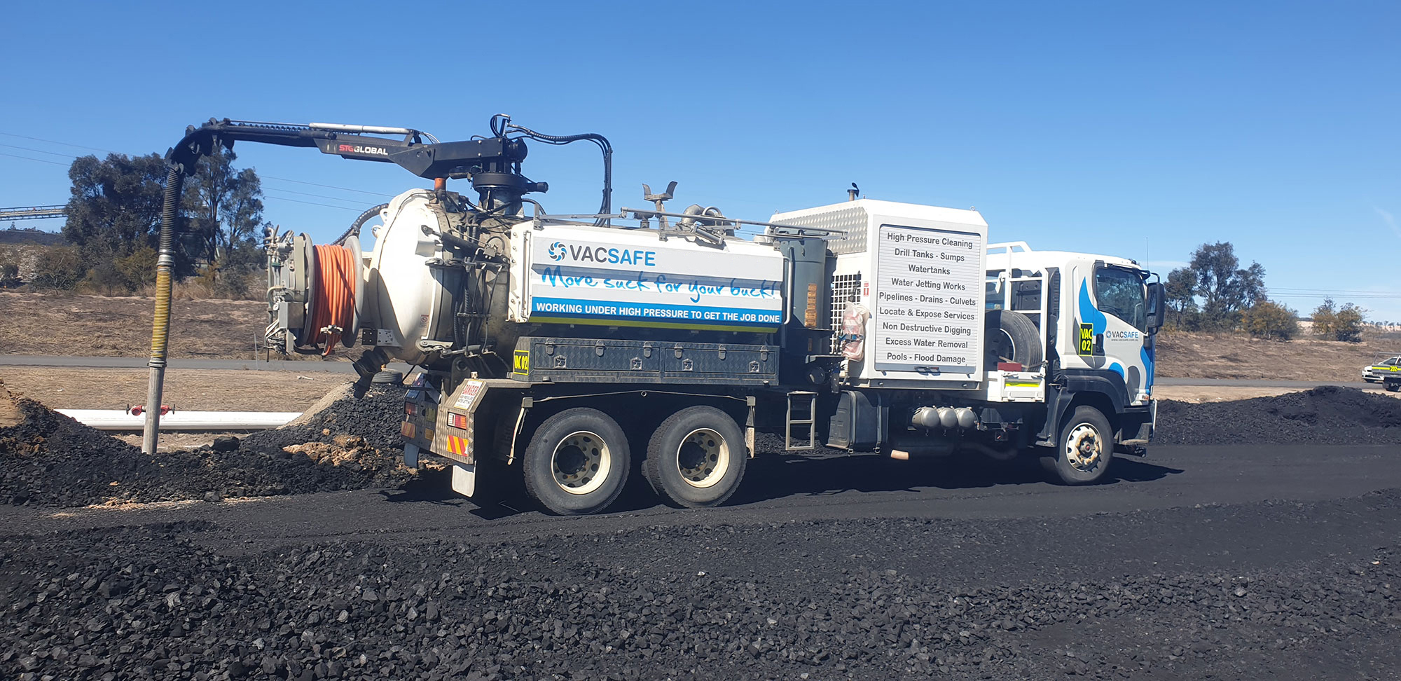 Vacsafe-Vav-truck-NDD-Non-Destructive-Digging-6000l-sucker-truck-hire-mudgee